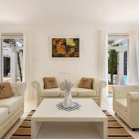 فيلة Maison Elle *